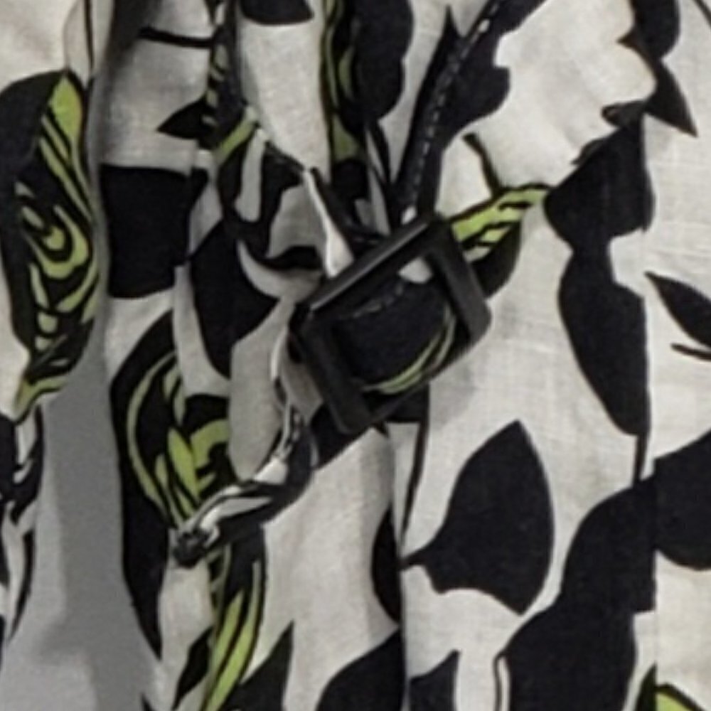 Saint Tropez West Linen Blouse Women's Size XL Floral Pattern Black & Green - Picture 4 of 4